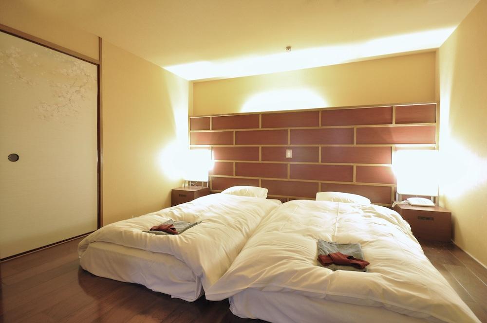 Hotel Ichiei Ōsaka Extérieur photo