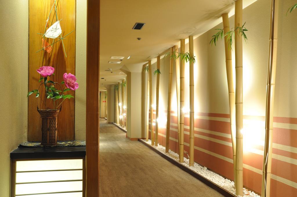 Hotel Ichiei Ōsaka Extérieur photo
